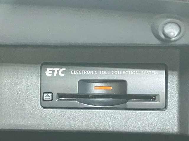 フーガ 250GT 2.5 250GT メーカーHDDナビ・アラウンドビューモニター・衝突被害軽減ブレーキ・クルーズコントロール・前席パワーシート・ETC・LEDヘッドライト(20枚目)