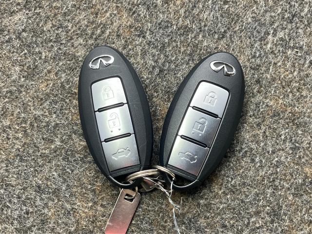 フーガ 250GT 2.5 250GT メーカーHDDナビ・アラウンドビューモニター・衝突被害軽減ブレーキ・クルーズコントロール・前席パワーシート・ETC・LEDヘッドライト(37枚目)