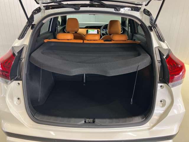 キックス X ツートーンインテリアエディション 1.2 X ツートーン インテリアエディション (e-POWER) ディーラーOPナビ・全周囲カメラ・前席シートヒーター・ステアリングヒーター・LEDヘッドランプ・ハイビームアシスト・ETC2.0(10枚目)