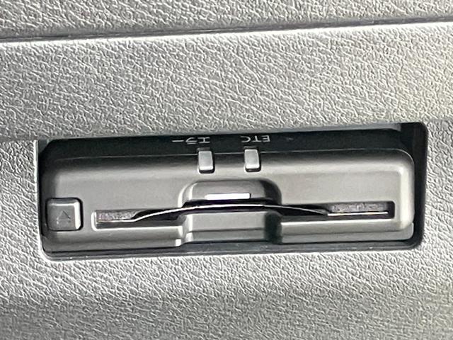 キックス X ツートーンインテリアエディション 1.2 X ツートーン インテリアエディション (e-POWER) ディーラーOPナビ・全周囲カメラ・前席シートヒーター・ステアリングヒーター・LEDヘッドランプ・ハイビームアシスト・ETC2.0(30枚目)