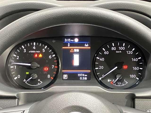 キャラバン 当社試乗車アップ・車いす2名仕様・ディスプレイオーディオ・全周囲カメラ・オートステップ・衝突被害軽減ブレーキ・リヤヒーター・リヤクーラー(3枚目)