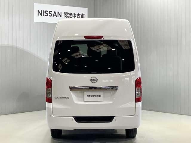 キャラバン 当社試乗車アップ・車いす2名仕様・ディスプレイオーディオ・全周囲カメラ・オートステップ・衝突被害軽減ブレーキ・リヤヒーター・リヤクーラー(8枚目)