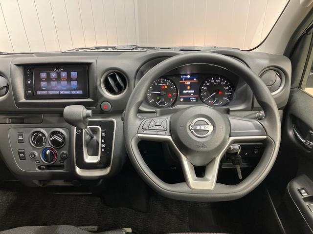 キャラバン 当社試乗車アップ・車いす2名仕様・ディスプレイオーディオ・全周囲カメラ・オートステップ・衝突被害軽減ブレーキ・リヤヒーター・リヤクーラー(25枚目)