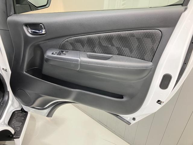 キャラバン 当社試乗車アップ・車いす2名仕様・ディスプレイオーディオ・全周囲カメラ・オートステップ・衝突被害軽減ブレーキ・リヤヒーター・リヤクーラー(40枚目)