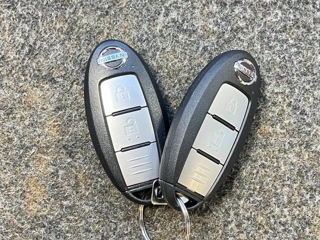 �y�C���e���W�F���g�L�[�z�L�����ԏ�łǂ��Ɏ~�߂�����Ȃ����I�����R���X�C�b�`�{�^���������ƃN���}���s�b�Ɖ��ƃn�U�[�h�����v�ŉ����Ă���܂��I