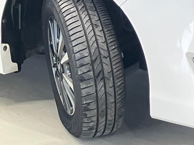 �����������f�U�C���̏����A���~�z�C�[���I