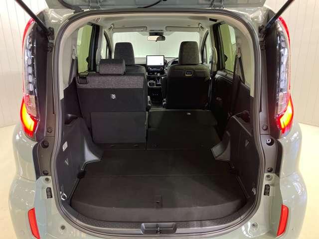 シエンタ ハイブリッドＺ　ハイブリッド　１．５　Ｚ　純正１０．５インチディスプレイメモリーナビ・全周囲カメラ・ＳＯＳコールスイッチ・クルーズコントロール・両側電動スライドドア・ＥＴＣ・ＬＥＤヘッドライト（10枚目）