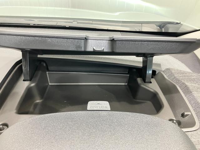 シエンタ ハイブリッドＺ　ハイブリッド　１．５　Ｚ　純正１０．５インチディスプレイメモリーナビ・全周囲カメラ・ＳＯＳコールスイッチ・クルーズコントロール・両側電動スライドドア・ＥＴＣ・ＬＥＤヘッドライト（32枚目）