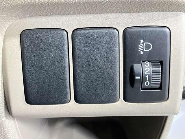 �y�w�b�h�����v���x���C�U�[�z��������ו����ڂ��Ă����C�g�̍������߂��茳�Œ��߉\�I������S�ł��I