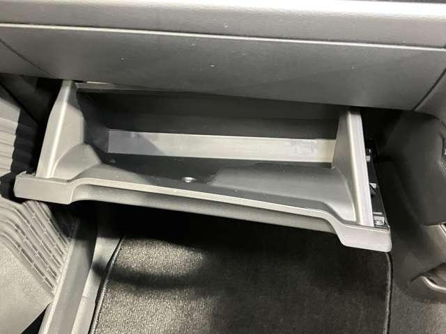 �u���[�X�y�[�X�v�g���₷�����[���A�g���₷���ꏊ�ɁB�l�X�ȏꏊ�Ɏ��[�X�y�[�X������g��������ǂ��̂Ŏԓ����X�b�L�������Y���ۂĂ܂�