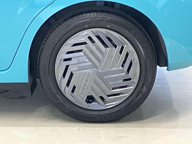 ノート Ｘ　１．２　Ｘ　展示試乗車アップ　プロパイロット機能＆メ－カ－ナビ・全周囲カメラ・ＳＯＳコ－ル・インテリジェントル－ムミラ－・ＬＥＤヘッドライト・ハイビ－ムアシスト・フロア－カ－ペット・ＥＴＣ２．０付（16枚目）