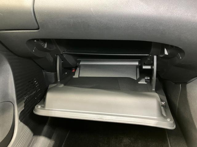 ノート Ｘ　１．２　Ｘ　展示試乗車アップ　プロパイロット機能＆メ－カ－ナビ・全周囲カメラ・ＳＯＳコ－ル・インテリジェントル－ムミラ－・ＬＥＤヘッドライト・ハイビ－ムアシスト・フロア－カ－ペット・ＥＴＣ２．０付（36枚目）