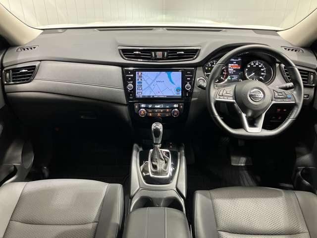 エクストレイル ２０Ｘｉ　２．０　２０Ｘｉ　２列車　プロパイロット機能＆９イント画面メモリ－ナビ・全周囲カメラ・スマートル－ムミラ－・全席シートヒ－タ－・ドラレコ・前後ソナ－・パワ－シ－ト・ＬＥＤヘッドライト・フォグランプ付（6枚目）