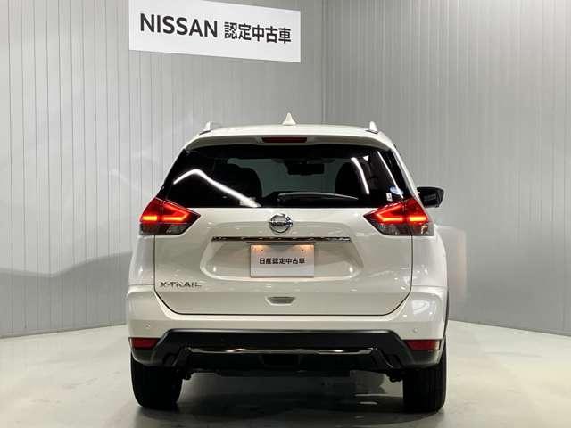 エクストレイル ２０Ｘｉ　２．０　２０Ｘｉ　２列車　プロパイロット機能＆９イント画面メモリ－ナビ・全周囲カメラ・スマートル－ムミラ－・全席シートヒ－タ－・ドラレコ・前後ソナ－・パワ－シ－ト・ＬＥＤヘッドライト・フォグランプ付（13枚目）