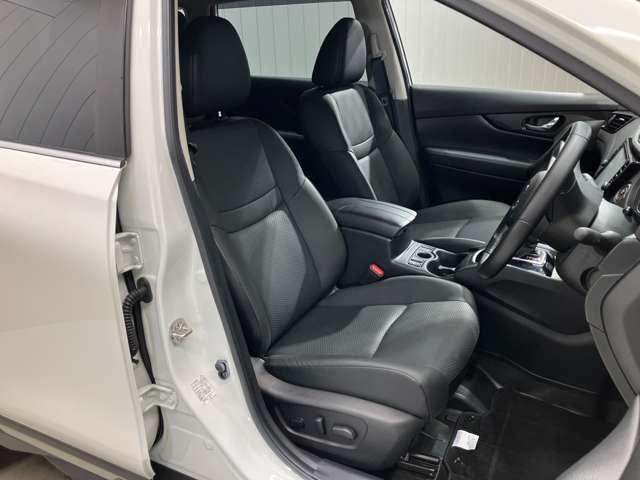 エクストレイル ２０Ｘｉ　２．０　２０Ｘｉ　２列車　プロパイロット機能＆９イント画面メモリ－ナビ・全周囲カメラ・スマートル－ムミラ－・全席シートヒ－タ－・ドラレコ・前後ソナ－・パワ－シ－ト・ＬＥＤヘッドライト・フォグランプ付（20枚目）