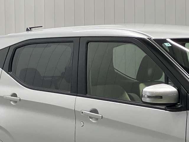 デイズ X 660 X 4WD 展示試乗車アップ メモリ-ナビ&全周囲カメラ・シートヒ-タ-・前後ソナ-・LEDヘッドライト・オートライト・ハイビ-ムアシスト・SOSコ-ル・フロア-カ-ペット・ETC付(18枚目)