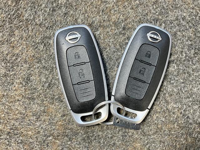 デイズ X 660 X 4WD 展示試乗車アップ メモリ-ナビ&全周囲カメラ・シートヒ-タ-・前後ソナ-・LEDヘッドライト・オートライト・ハイビ-ムアシスト・SOSコ-ル・フロア-カ-ペット・ETC付(45枚目)