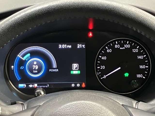 キックス Ｘ　１．２　Ｘ　（ｅ－ＰＯＷＥＲ）　プロパイロット機能＆衝突被害軽減ブレ－キ・踏み間違い防止アシスト・メモリ－ナビ・全周囲カメラ・シートヒ－タ－・ドラレコ・ＬＥＤヘッドライト・ｌＬＥＤフォグランプ・ＥＴＣ（5枚目）