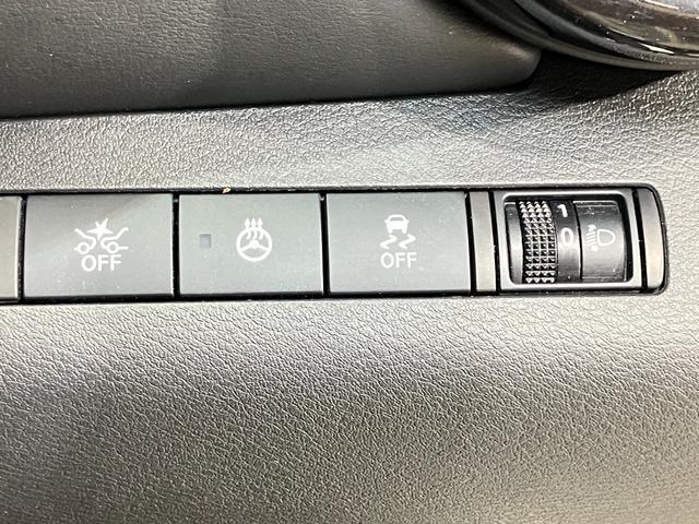 キックス Ｘ　１．２　Ｘ　（ｅ－ＰＯＷＥＲ）　プロパイロット機能＆衝突被害軽減ブレ－キ・踏み間違い防止アシスト・メモリ－ナビ・全周囲カメラ・シートヒ－タ－・ドラレコ・ＬＥＤヘッドライト・ｌＬＥＤフォグランプ・ＥＴＣ（27枚目）