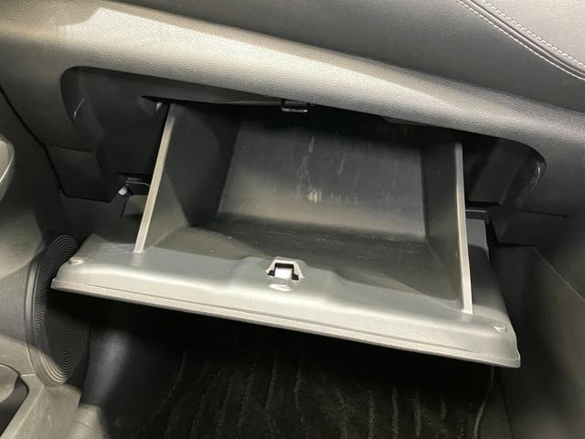 キックス Ｘ　１．２　Ｘ　（ｅ－ＰＯＷＥＲ）　プロパイロット機能＆衝突被害軽減ブレ－キ・踏み間違い防止アシスト・メモリ－ナビ・全周囲カメラ・シートヒ－タ－・ドラレコ・ＬＥＤヘッドライト・ｌＬＥＤフォグランプ・ＥＴＣ（42枚目）