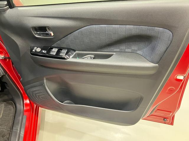 デイズ ハイウェイスター　Ｘ　６６０　ハイウェイスターＸ　衝突被害軽減ブレ－キ＆横滑り防止アシスト・車線逸脱警報・メモリ－ナビ・全周囲カメラ・前後ドラレコ・前後ソナ－・ＳＯＳコ－ル・ＬＥＤヘッドライト・オートライト・ＥＴＣ付（21枚目）