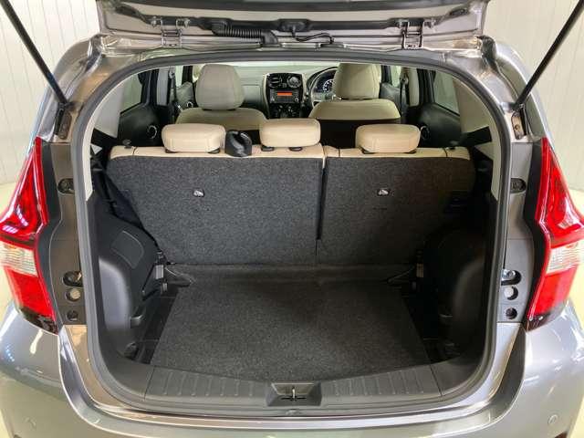 ノート e-パワー メダリスト 1.2 e-POWER メダリスト 衝突被害軽減ブレ-キ&踏み間違い防止アシスト・CDチューナ-・全周囲カメラ・スマートル-ムミラ-・アダプティブクル-ズコントロ-ル・LEDヘッドライト・フォグランプ(13枚目)