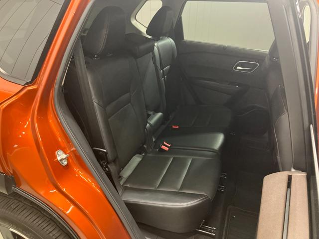 エクストレイル Ｇ　１．５　Ｇ　プロパイロット機能＆メ－カ－ナビ・全周囲カメラ・パーキングサポ－ト・前後ドラレコ・１００ＶＡＣ電源・シートヒ－タ－・パワ－シ－ト・オートバックドア・ＳＯＳコ－ル・ＬＥＤヘッドライト・ＥＴＣ（26枚目）