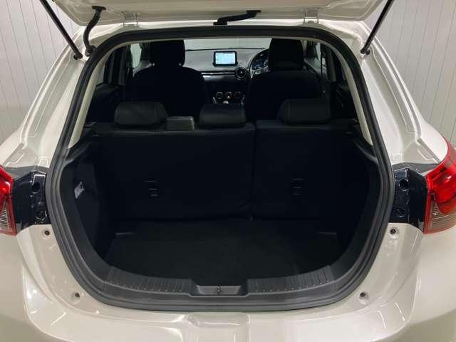 デミオ １５Ｓ　１．５　１５Ｓ　メモリ－ナビ＆全周囲カメラ・シートヒ－タ－・ドライブレコ－ダ－・ＬＥＤヘッドライト・ＬＥＤフォグランプ・オートライト・ｉ－ＳＴＯＰ付（15枚目）