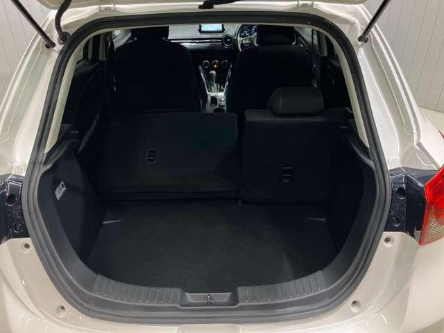 デミオ １５Ｓ　１．５　１５Ｓ　メモリ－ナビ＆全周囲カメラ・シートヒ－タ－・ドライブレコ－ダ－・ＬＥＤヘッドライト・ＬＥＤフォグランプ・オートライト・ｉ－ＳＴＯＰ付（16枚目）