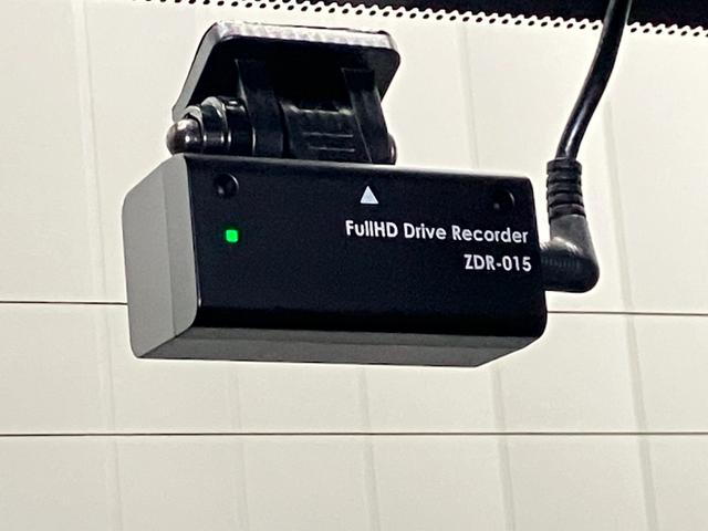 デミオ １５Ｓ　１．５　１５Ｓ　メモリ－ナビ＆全周囲カメラ・シートヒ－タ－・ドライブレコ－ダ－・ＬＥＤヘッドライト・ＬＥＤフォグランプ・オートライト・ｉ－ＳＴＯＰ付（30枚目）