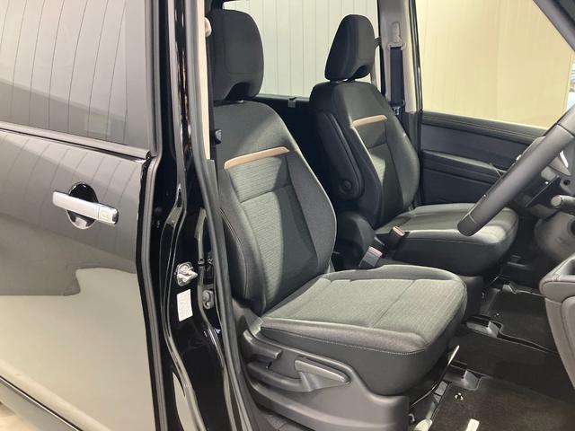 セレナ ハイウェイスターV 2.0 ハイウェイスターV 展示試乗車アップ プロパイロット機能&メ-カ-ナビ・全周囲カメラ・両側電動スライドドア・前後ドラレコ・LEDヘッドライト・LEDフォグランプ・SOSコ-ル・ETC2.0付(22枚目)