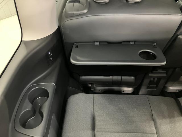 セレナ ハイウェイスターV 2.0 ハイウェイスターV 展示試乗車アップ プロパイロット機能&メ-カ-ナビ・全周囲カメラ・両側電動スライドドア・前後ドラレコ・LEDヘッドライト・LEDフォグランプ・SOSコ-ル・ETC2.0付(28枚目)