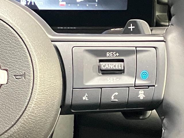 セレナ ハイウェイスターV 2.0 ハイウェイスターV 展示試乗車アップ プロパイロット機能&メ-カ-ナビ・全周囲カメラ・両側電動スライドドア・前後ドラレコ・LEDヘッドライト・LEDフォグランプ・SOSコ-ル・ETC2.0付(32枚目)