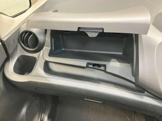 �e�B�b�V���{�b�N�X�����[�ł���̂ŁA�f�����o������\�ȃ{�b�N�X�t