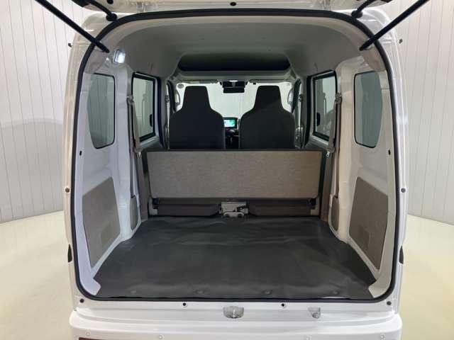 �L���J���ŉו��̐ς݉��낵�����Ղ��A���[�X�y-�X����e�ʂ��m�ہI�I