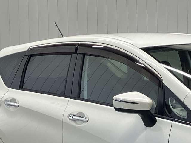 ノート ｅ－パワー　Ｘ　１．２　ｅ－ＰＯＷＥＲ　Ｘ　衝突被害軽減ブレ－キ＆踏み間違い防止アシスト・メモリ－ナビ・ドライブレコ－ダ－・オートエアコン・オートライト・ハイビ－ムアシスト・ＥＴＣ付（15枚目）