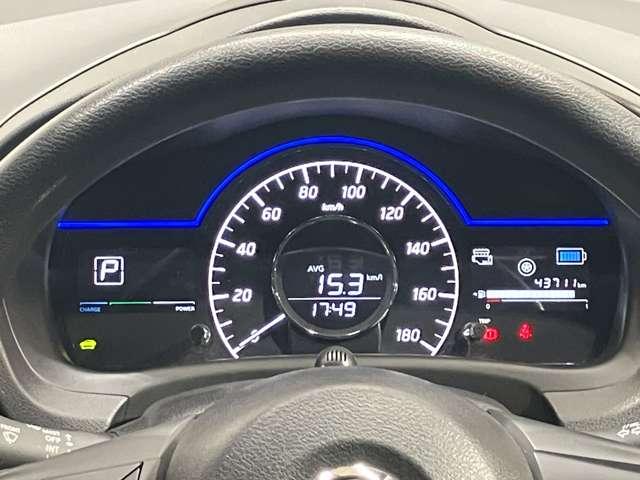 ノート ｅ－パワー　Ｘ　１．２　ｅ－ＰＯＷＥＲ　Ｘ　衝突被害軽減ブレ－キ＆踏み間違い防止アシスト・メモリ－ナビ・全周囲カメラ・ドライブレコ－ダ－・スマートル－ムミラ－・ＬＥＤヘッドライト・センタ－ア－ムレスト・ＥＴＣ付（4枚目）