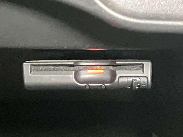 ノート ｅ－パワー　Ｘ　１．２　ｅ－ＰＯＷＥＲ　Ｘ　衝突被害軽減ブレ－キ＆踏み間違い防止アシスト・メモリ－ナビ・全周囲カメラ・ドライブレコ－ダ－・スマートル－ムミラ－・ＬＥＤヘッドライト・センタ－ア－ムレスト・ＥＴＣ付（27枚目）