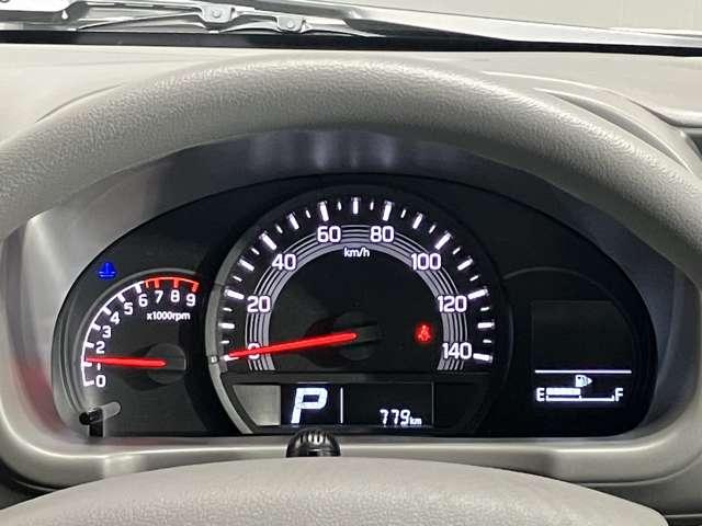 �O�Ȃ̃t���A�ɏ�Q�����Ȃ������ɍL���X�y�[�X���m�ہB�^�]�ȁA����ȊԂ����R�Ɉړ��ł���̂ŁA�h���C�o�[������ȃh�A������~�肷��ۂɂ��A�X���[�X�Ɉړ��ł��܂��I