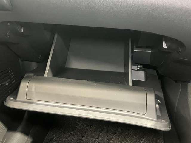 ノート Ｘ　１．２　Ｘ　衝突被害軽減ブレ－キ＆踏み間違い防止アシスト・後側方車両検知警報・後退時車両検知警報・メモリ－ナビ・全周囲カメラ・前後ドラレコ・前後ソナ－・オートライト・ハイビ－ムアシスト・ＥＴＣ付（35枚目）