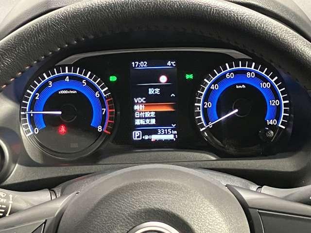 デイズ ６６０　ハイウェイスターＧターボ　展示試乗車アップ　衝突被害軽減ブレ－キ＆踏み間違い防止アシスト・メモリ－ナビ・全周囲カメラ・ＳＯＳコ－ル・前後ソナ－・ＬＥＤヘッドライト・ＬＥＤフォグランプ・フロア－カ－ペット・ＥＴＣ付（5枚目）