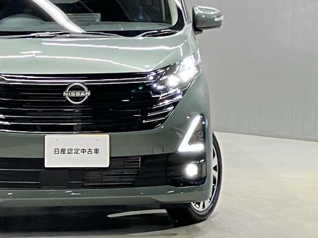 デイズ ６６０　ハイウェイスターＧターボ　展示試乗車アップ　衝突被害軽減ブレ－キ＆踏み間違い防止アシスト・メモリ－ナビ・全周囲カメラ・ＳＯＳコ－ル・前後ソナ－・ＬＥＤヘッドライト・ＬＥＤフォグランプ・フロア－カ－ペット・ＥＴＣ付（17枚目）