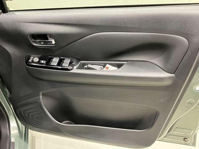 デイズ ６６０　ハイウェイスターＧターボ　展示試乗車アップ　衝突被害軽減ブレ－キ＆踏み間違い防止アシスト・メモリ－ナビ・全周囲カメラ・ＳＯＳコ－ル・前後ソナ－・ＬＥＤヘッドライト・ＬＥＤフォグランプ・フロア－カ－ペット・ＥＴＣ付（21枚目）