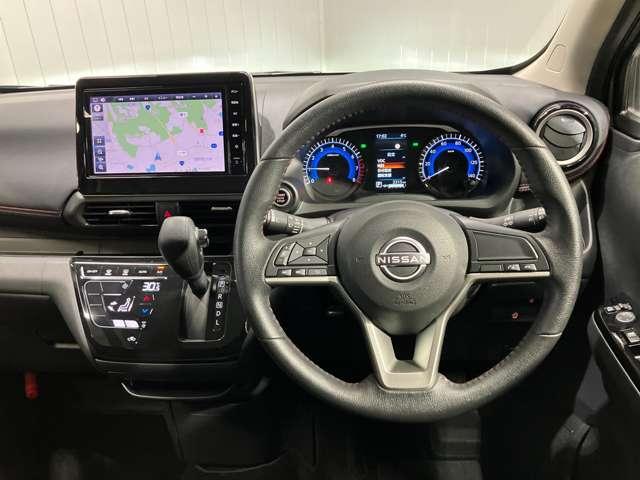 デイズ ６６０　ハイウェイスターＧターボ　展示試乗車アップ　衝突被害軽減ブレ－キ＆踏み間違い防止アシスト・メモリ－ナビ・全周囲カメラ・ＳＯＳコ－ル・前後ソナ－・ＬＥＤヘッドライト・ＬＥＤフォグランプ・フロア－カ－ペット・ＥＴＣ付（24枚目）