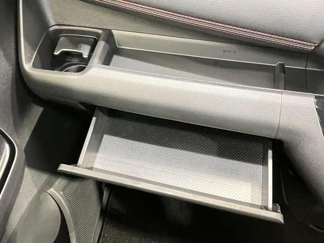 デイズ ６６０　ハイウェイスターＧターボ　展示試乗車アップ　衝突被害軽減ブレ－キ＆踏み間違い防止アシスト・メモリ－ナビ・全周囲カメラ・ＳＯＳコ－ル・前後ソナ－・ＬＥＤヘッドライト・ＬＥＤフォグランプ・フロア－カ－ペット・ＥＴＣ付（36枚目）