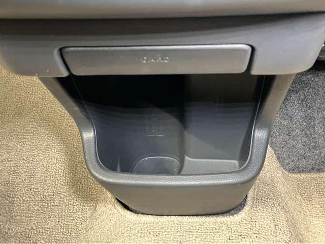 �u���[�X�y�[�X�v�g���₷�����[���A�g���₷���ꏊ�ɁB�l�X�ȏꏊ�Ɏ��[�X�y�[�X������g��������ǂ��̂Ŏԓ����X�b�L�������Y���ۂĂ܂�