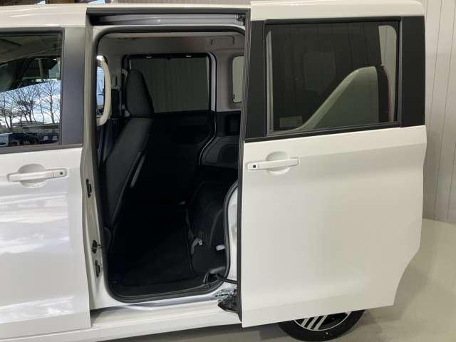 ルークス 660 ハイウェイスターX プロパイロット エディション 展示試乗車アップ プロパイロット機能&メモリ-ナビ・全周囲カメラ・両側電動スライドドア・前後ソナ-・SOSコ-ル・オートライト・ハイビ-ムアシスト・LEDヘッドライト・LEDフォグランプ・ETC付(11枚目)