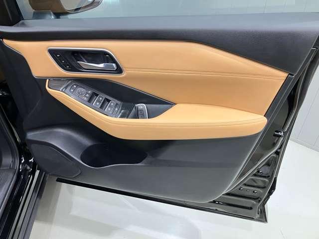 エクストレイル Ｇ　ｅ－４ＯＲＣＥ　当社試乗車・ナッパレザーシート・プロパイロット・１２インチコネクトナビ＆アラウンドビュー・ＥＴＣ２．０・寒冷地仕様（シートヒーター＆ハンドルヒーター）・スマートミラー・電動リヤゲート（13枚目）