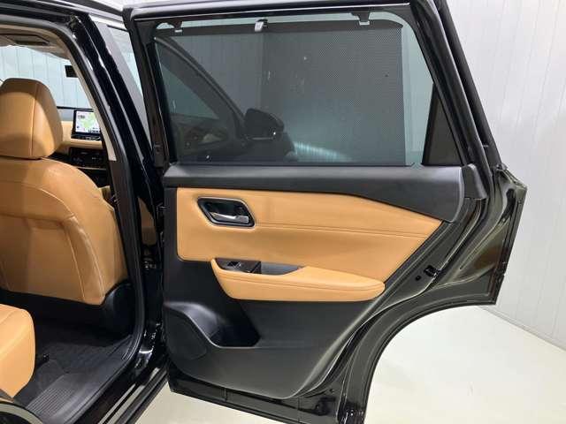 エクストレイル Ｇ　ｅ－４ＯＲＣＥ　当社試乗車・ナッパレザーシート・プロパイロット・１２インチコネクトナビ＆アラウンドビュー・ＥＴＣ２．０・寒冷地仕様（シートヒーター＆ハンドルヒーター）・スマートミラー・電動リヤゲート（15枚目）