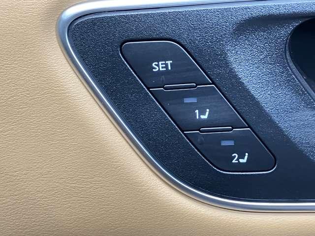 エクストレイル Ｇ　ｅ－４ＯＲＣＥ　当社試乗車・ナッパレザーシート・プロパイロット・１２インチコネクトナビ＆アラウンドビュー・ＥＴＣ２．０・寒冷地仕様（シートヒーター＆ハンドルヒーター）・スマートミラー・電動リヤゲート（32枚目）
